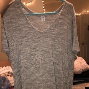 Jersey V neck Old Navy shirt